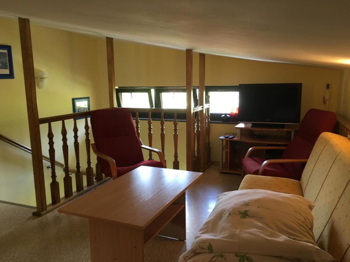Osrodek Wypoczynkowy Zapalenica Bed & Breakfast ชเจอร์ค ภายนอก รูปภาพ