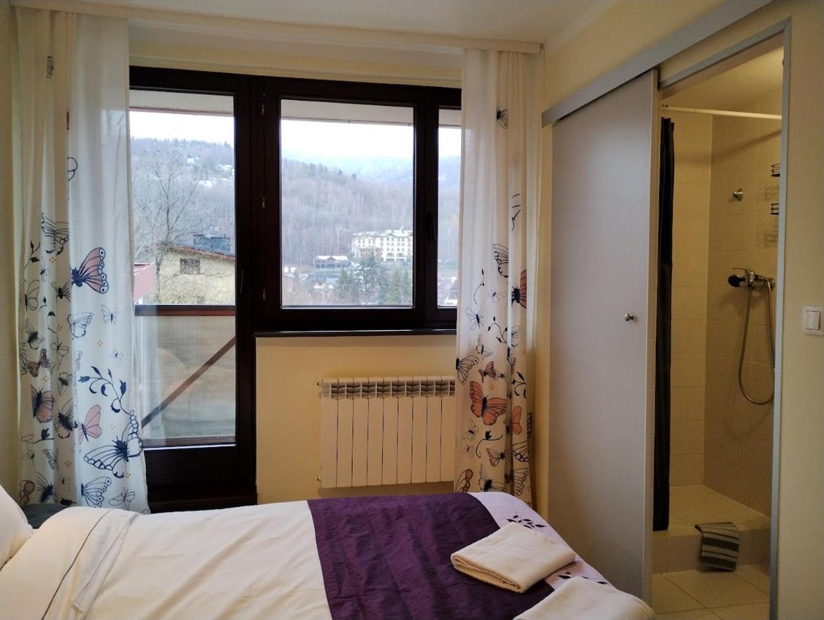 Osrodek Wypoczynkowy Zapalenica Bed & Breakfast ชเจอร์ค ภายนอก รูปภาพ