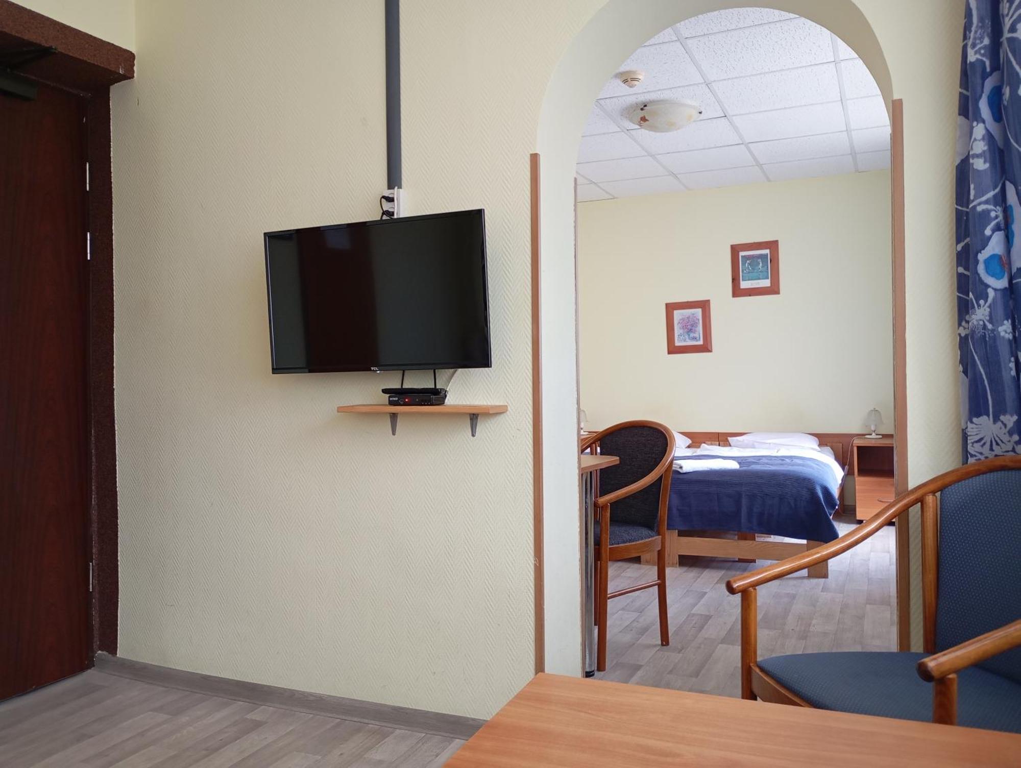 Osrodek Wypoczynkowy Zapalenica Bed & Breakfast ชเจอร์ค ภายนอก รูปภาพ